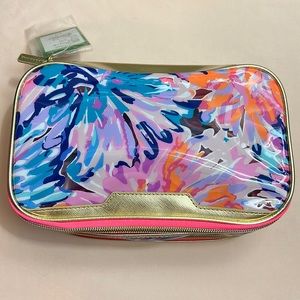 Lilly Pulitzer Cosmetic Case in Off Tropic NWT